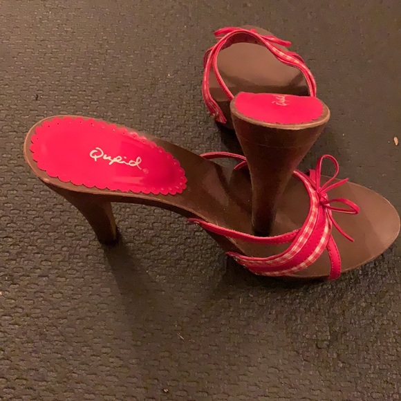 Plaid printed slip ons. - Picture 6 of 10